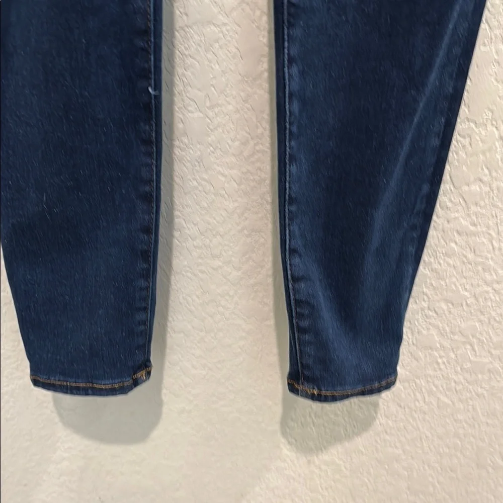 Women's Dark Blue Jeans size 26
